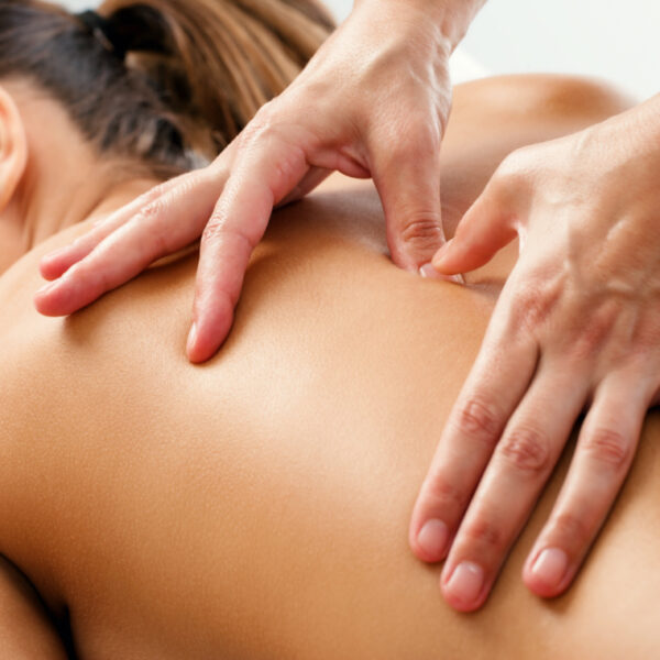 BUCHINGER Heilfasten Ganzheitliche Behandlungen Dorn Breuss Massage
